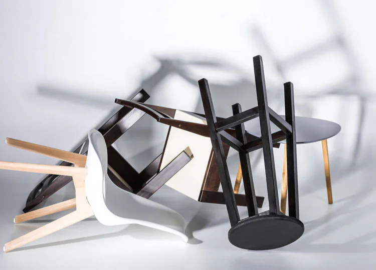 Cómo renovar sillas y mesas de madera