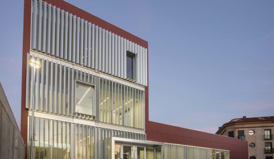 El Edificio de Usos Múltiples de Bargas (Toledo), premio ‘Mejor obra nueva otros usos’ del COACM