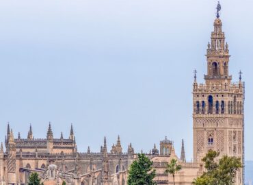 Restauración innovadora de La Giralda de Sevilla: un modelo de conservación patrimonial