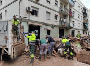 FCC Medio Ambiente continúa apoyando a la población afectada por la DANA