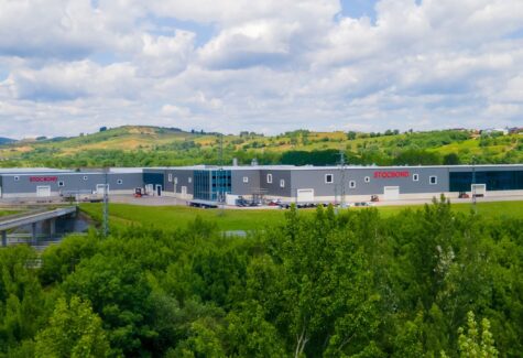 Grupo Avintia y STACBOND firman un acuerdo para impulsar la construcción industrializada