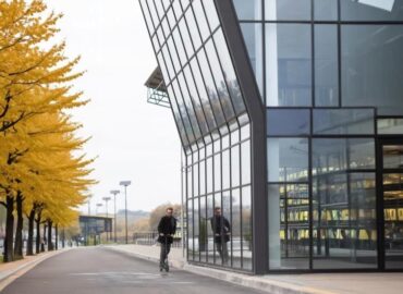 Aluvidal: innovación y eficiencia con muros cortina en proyectos de arquitectura moderna