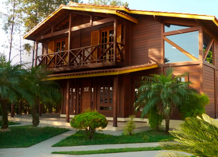 ¿Pensando en construir? averigua por qué las casas de madera ganan terreno