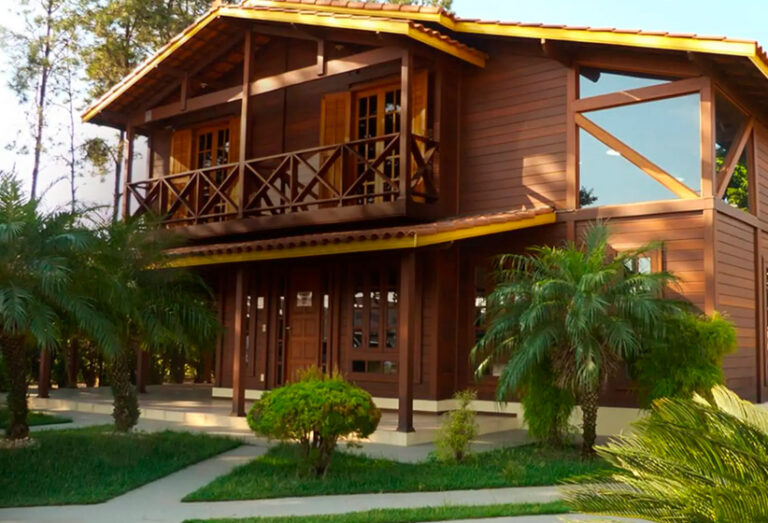 ¿Pensando en construir? averigua por qué las casas de madera ganan terreno