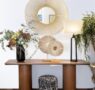 Consolas que marcan tendencia: de muebles auxiliares a rincones protagonistas de este otoño