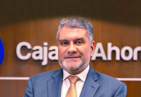 Andrés Farrugia anuncia un plan para fortalecer los créditos hipotecarios de Caja de Ahorros en 2026