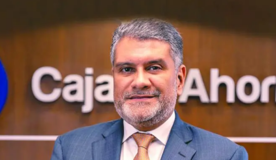 Andrés Farrugia anuncia un plan para fortalecer los créditos hipotecarios de Caja de Ahorros en 2026