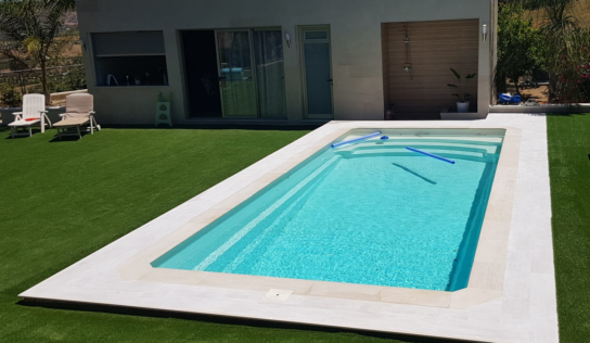 Poliéster Casariche lidera el mercado de depósitos y piscinas de poliéster con soluciones personalizadas de alta durabilidad