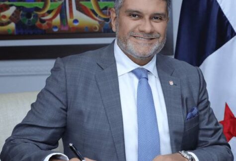 Andrés Farrugia anuncia nuevo acceso a créditos hipotecarios para trabajadores de la construcción