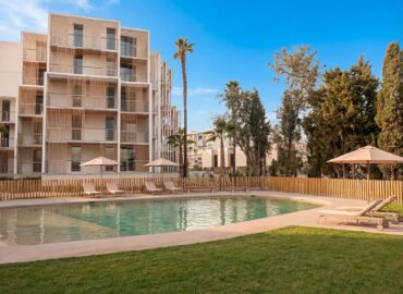 Abre Kora Olea en Málaga: el mayor edificio hotelero en madera con 180 apartamentos flex living