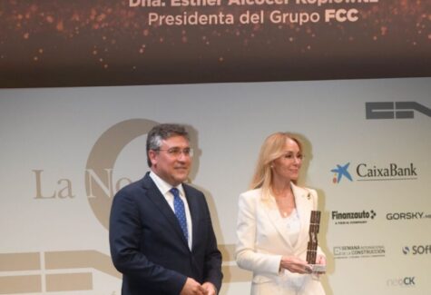 Esther Alcocer Koplowitz recibe el Premio de Honor de la CNC a toda su trayectoria profesional