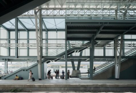 Comenza en el nuevo edificio de viajeros de la estación Santiago de Compostela-Daniel Castelao