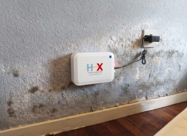 Humix alerta sobre la humedad capilar oculta tras el olor a cerrado en viviendas vacacionales